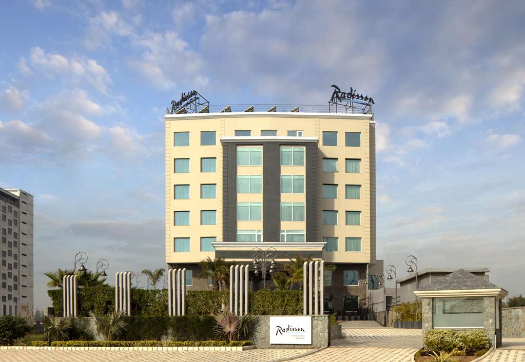 Фото Radisson Chandigarh Zirakpur