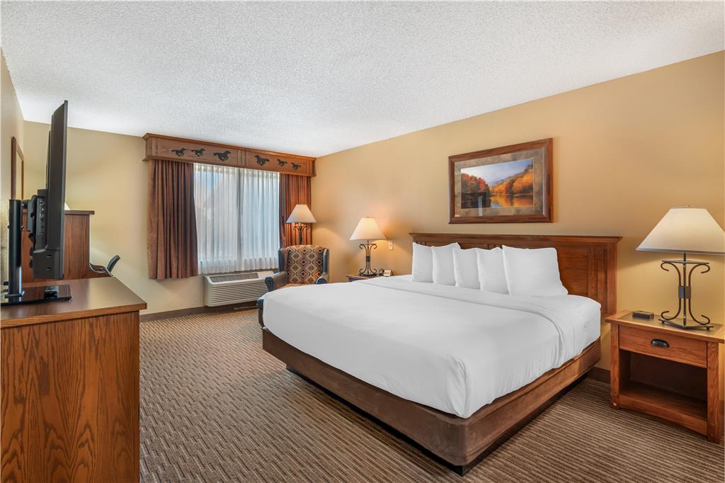 Фото Best Western Plus Kelly Inn & Suites
