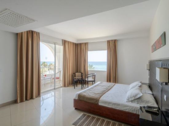 Фото Novostar Khayam Garden Beach & SPA