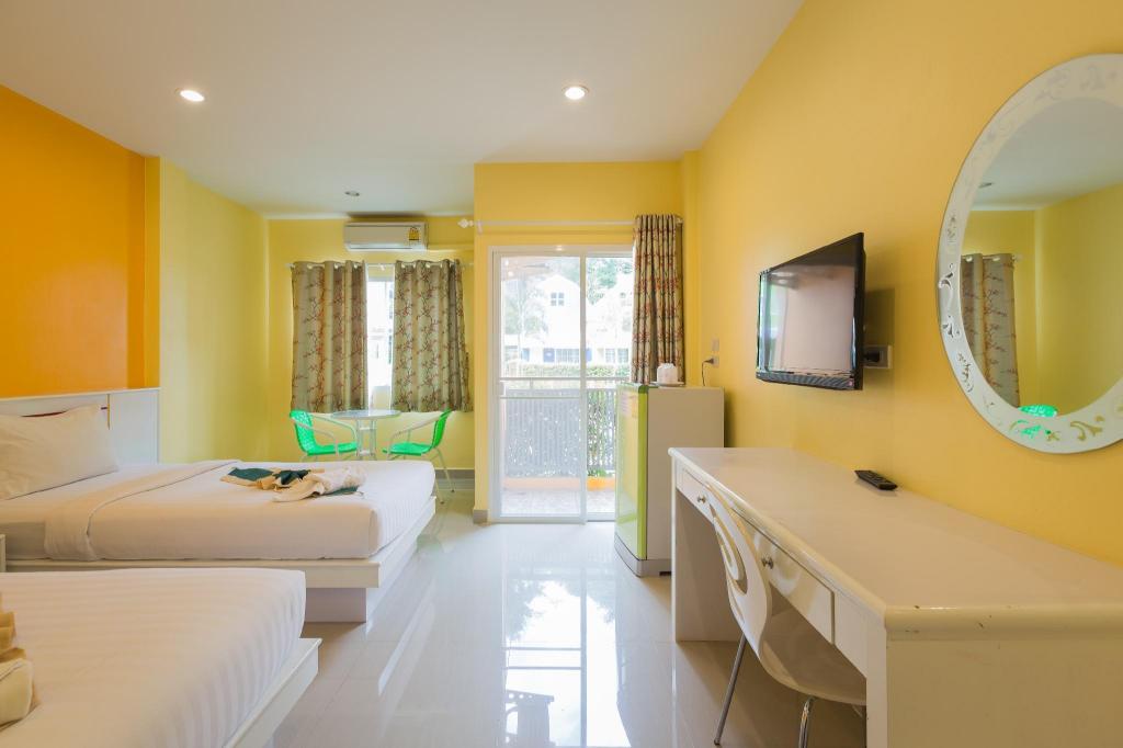 Фото Holland Resort Phuket