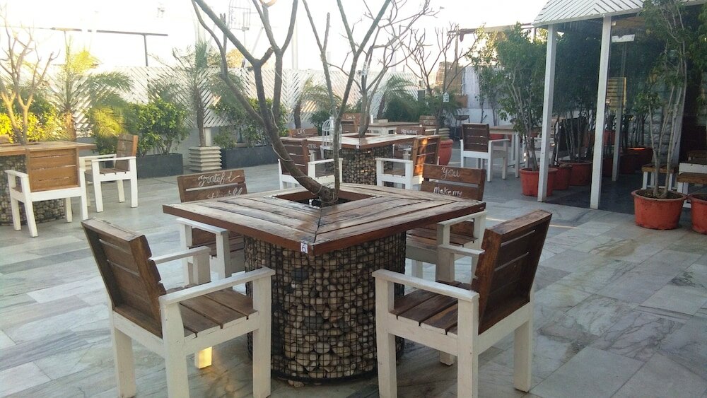 Фото FabHotel White Klove Paharganj