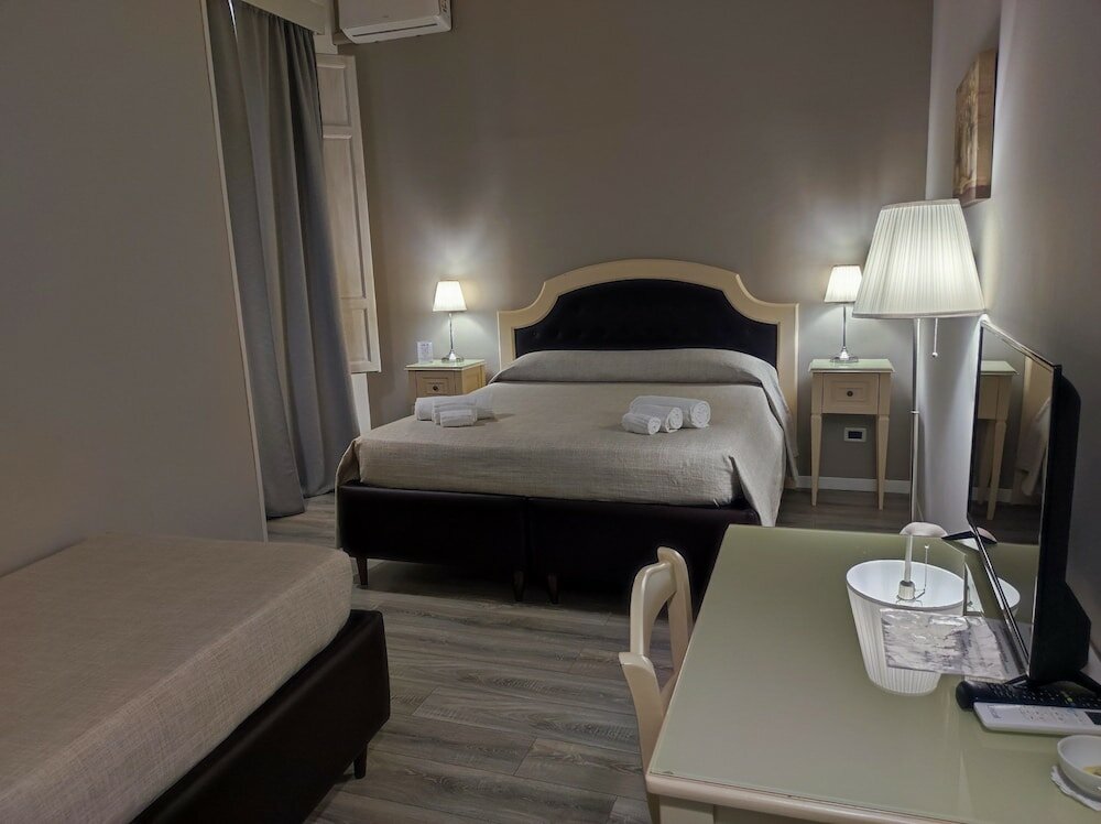 Фото La Collegiata Guest House