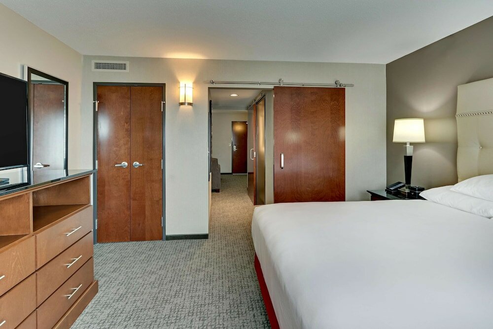 Фото Drury Plaza Hotel St. Paul Downtown