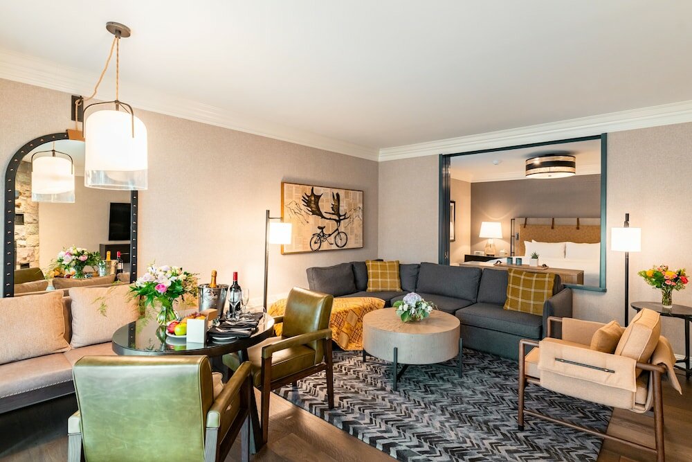 Фото Fairmont Jasper Park Lodge