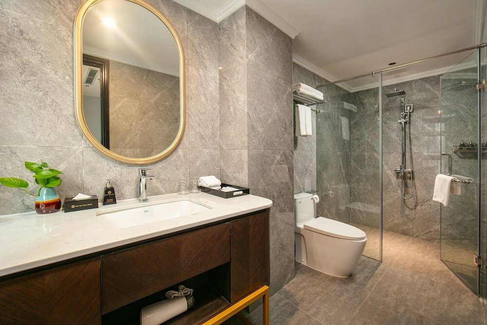 Фото May De Ville Old Quarter II Hotel