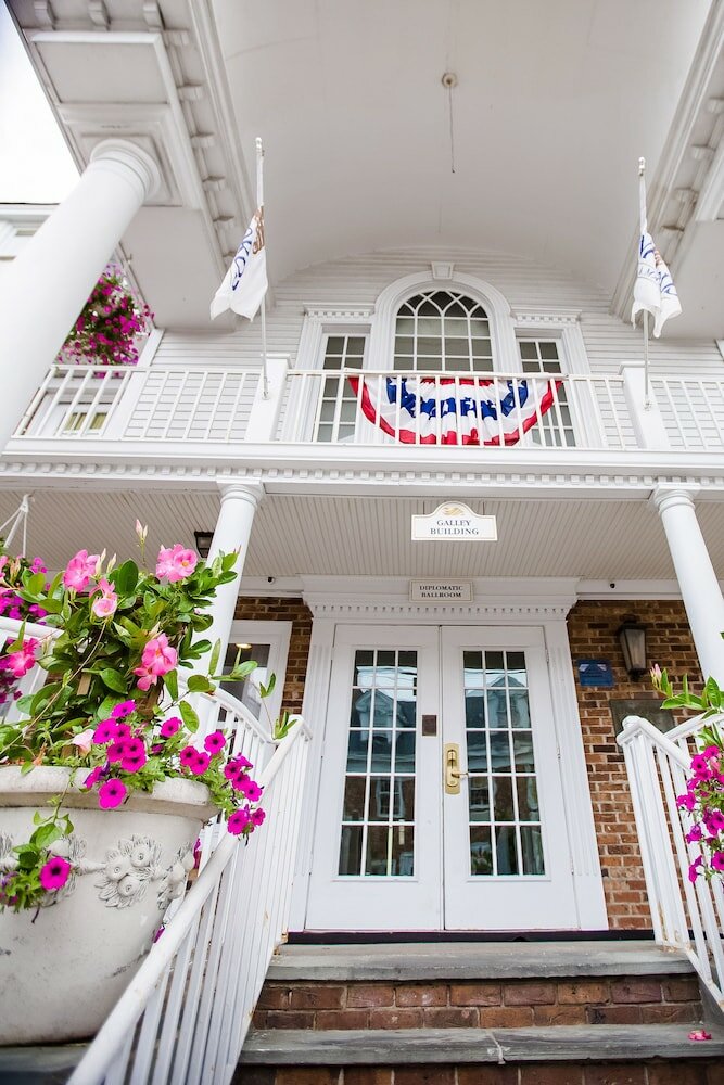 Фото Danfords Hotel and Marina