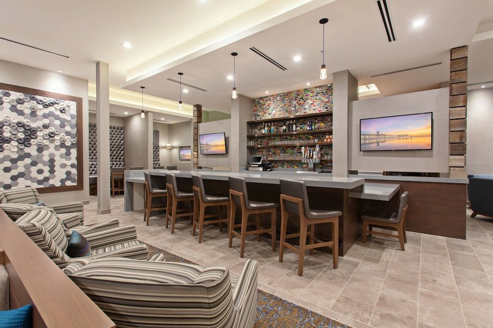 Фото SpringHill Suites by Marriott Huntington Beach Orange County