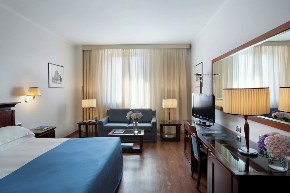 Фото Starhotels Premium Excelsior Bologna