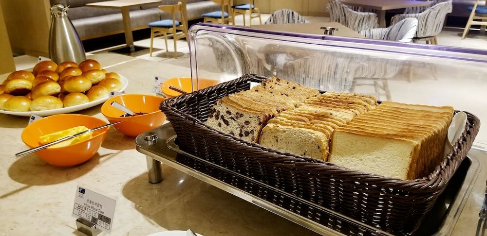 Фото Holiday Inn Express Chengdu Wenjiang Hotspring, an Ihg Hotel