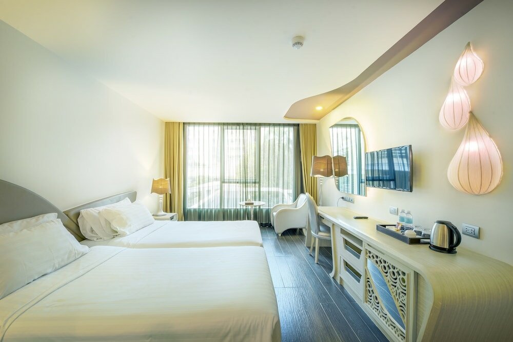 Фото Le Tada Parkview Hotel