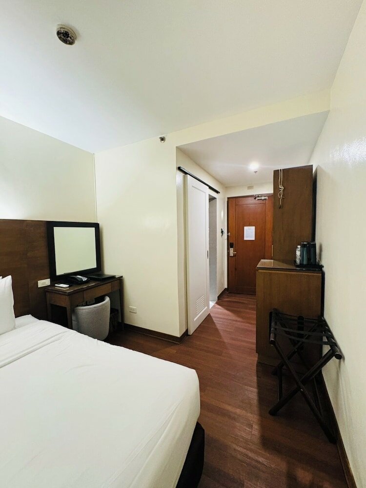 Фото Pearl Lane Hotel