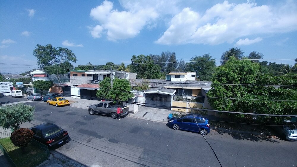 Фото Hotel Armonía Hostal