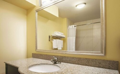 Гостиница Comfort Inn & Suites в Порт-Шарлотте