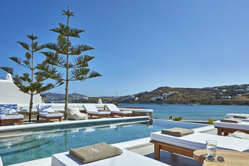 Внешний вид отеля Mykonos Waves Beach House & Suites в Орносе, фото 1