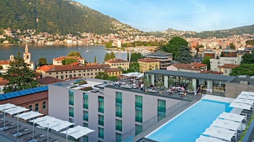 Гостиница Hilton Lake Como в Комо
