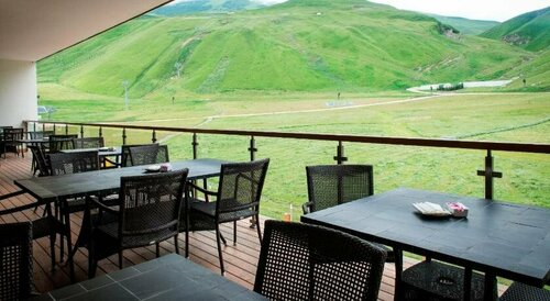 Гостиница Zirve Hotel в Кусарском районе