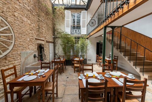 Гостиница Hôtel des Tonneliers в Боне