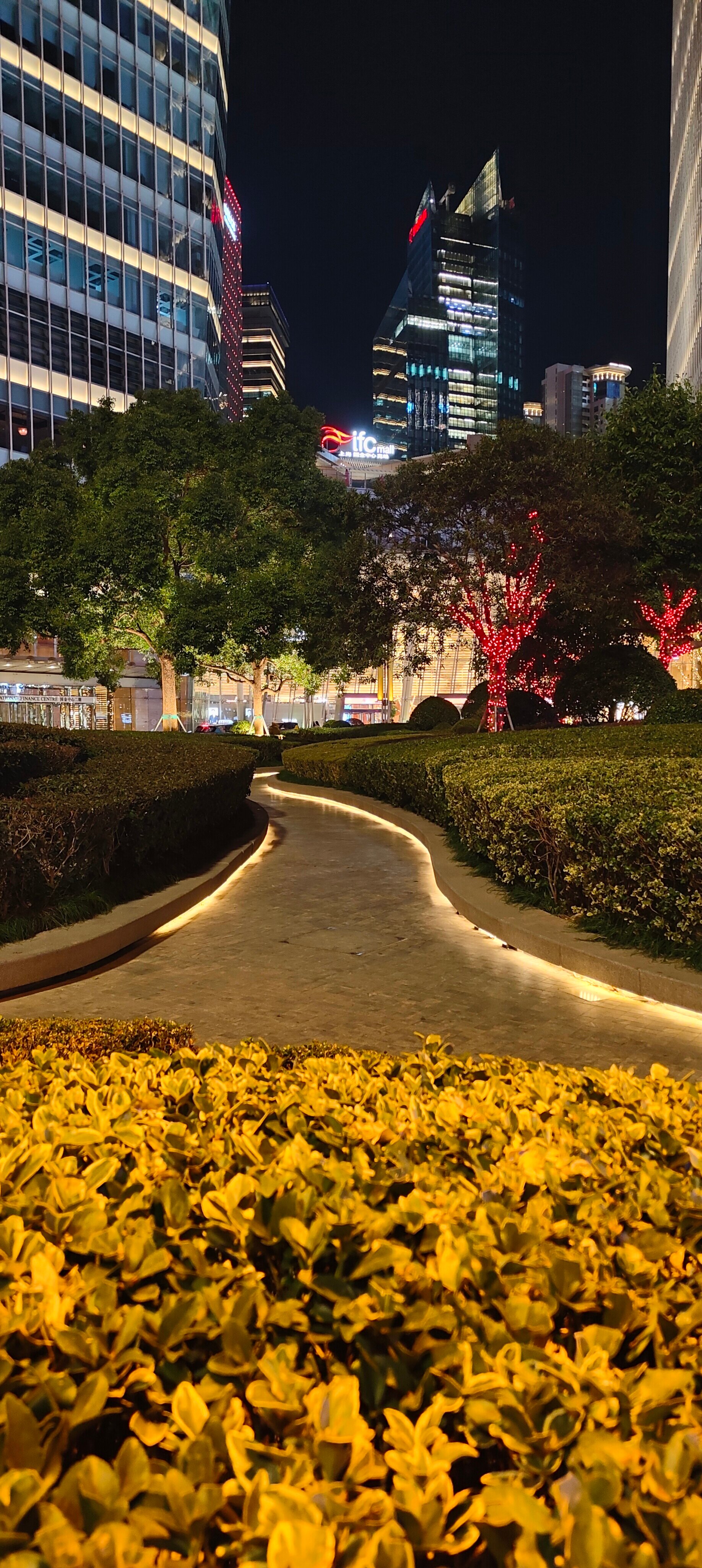 Фото DoubleTree by Hilton Hotel Shanghai - Pudong