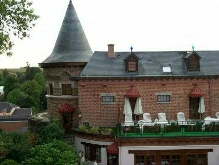 Гостиница La Tour Du Roy в Вервене