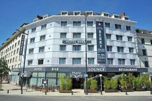 Гостиница The Originals City Hôtel le Berry Bourges в Вьерзоне