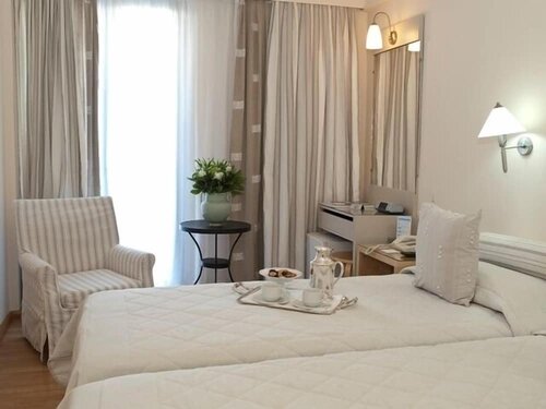 Гостиница The Park Hotel Piraeus в Пирее