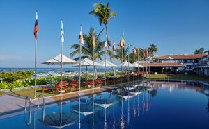 отель Coral Sands Hotel