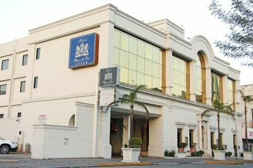 Гостиница Hotel Plaza de Oro в Монтеррее