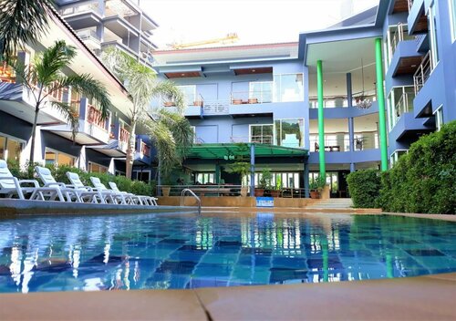 Aonang Village Resort by Bunk
