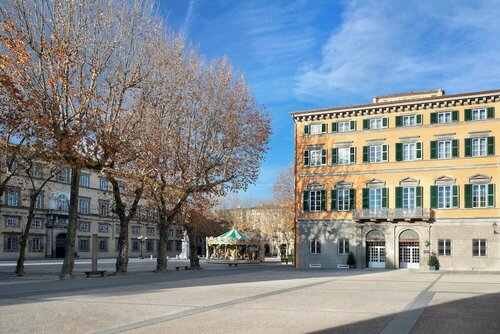 Гостиница Hotel Universo Lucca в Лукке
