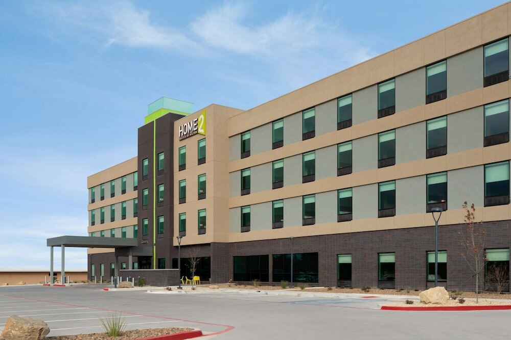 Фото Home2 suites by Hilton Carlsbad