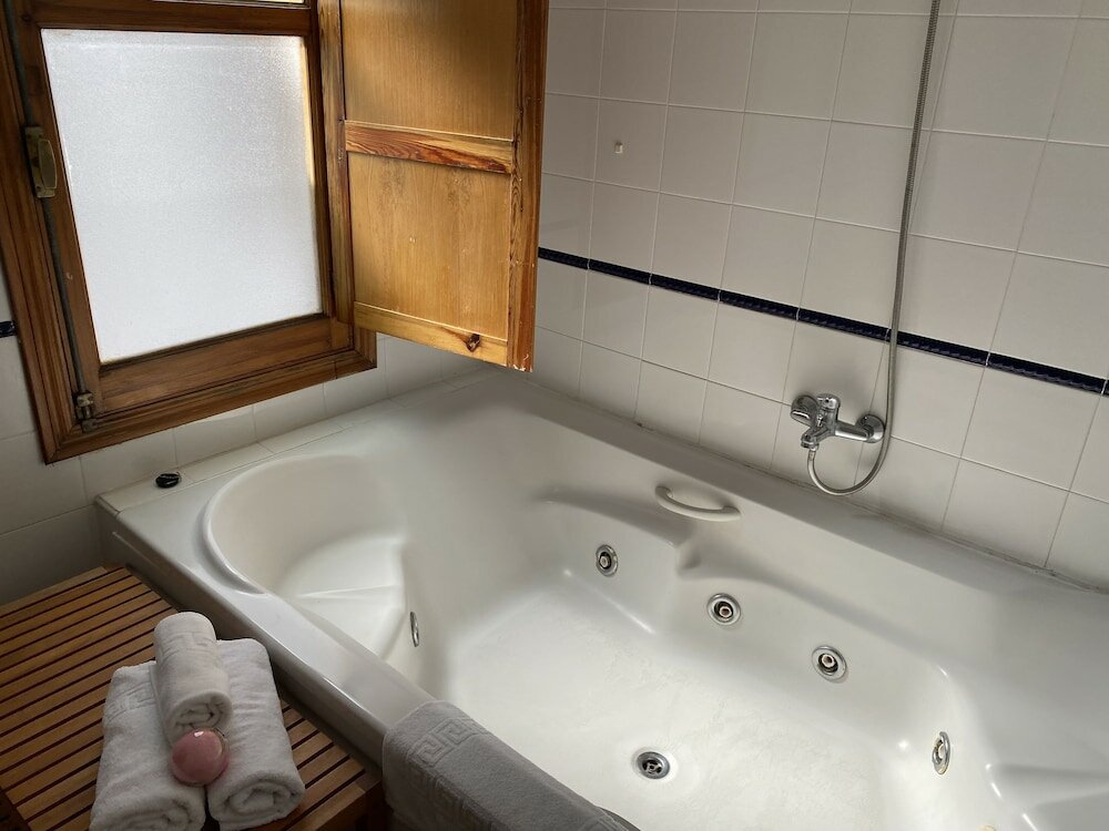 Фото Hostal Moscatel