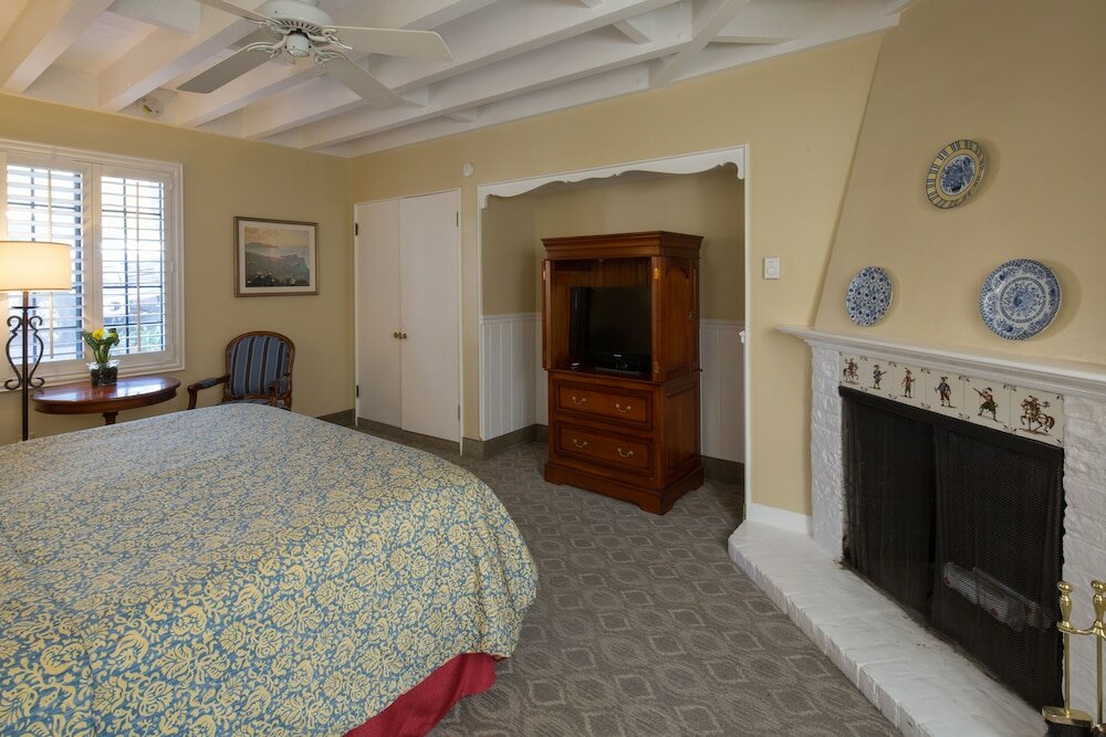 Фото Normandy Inn