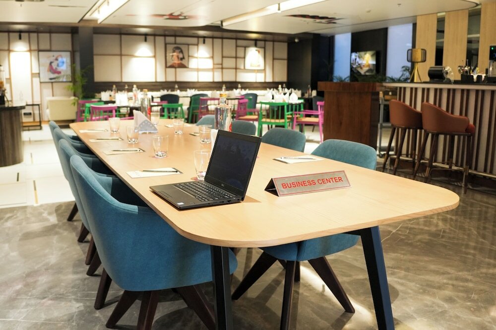Фото Ramada Plaza by Wyndham Chandigarh Zirakpur