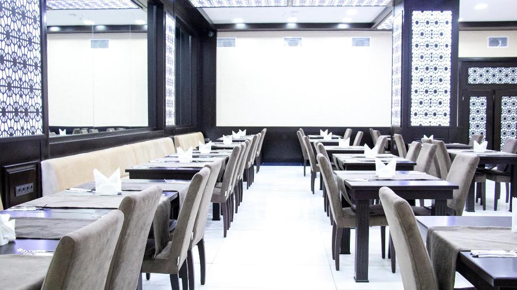 Фото Corniche Family Hotel Baku