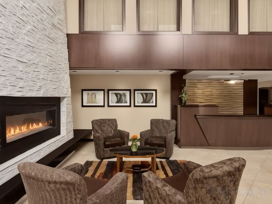 Фото Best Western Plus Edmonton Airport Hotel