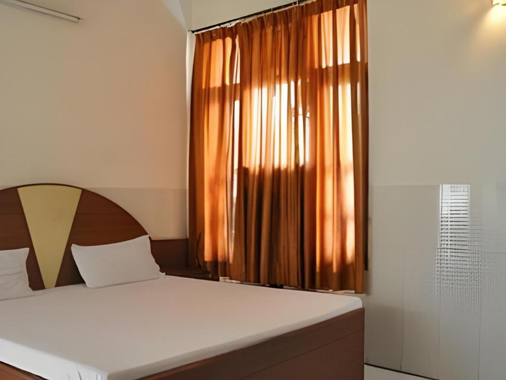 Фото Hotel Surya Palace