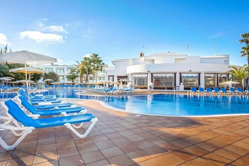 Гостиница Thb Lanzarote Beach в Коста-Тегисе