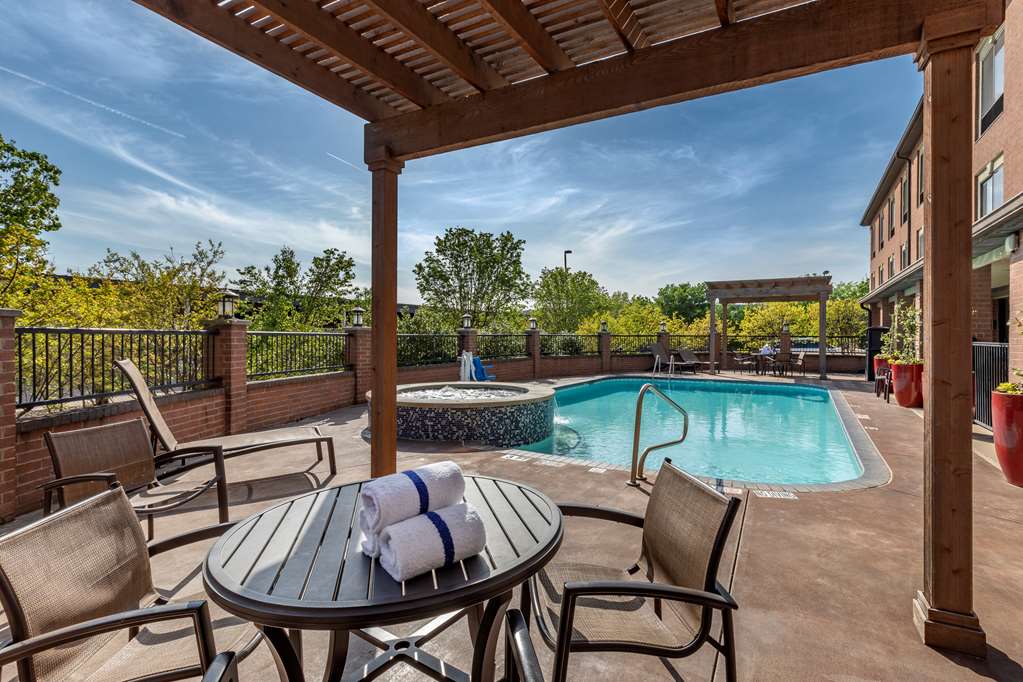 Фото Best Western Plus Dfw Airport Suites