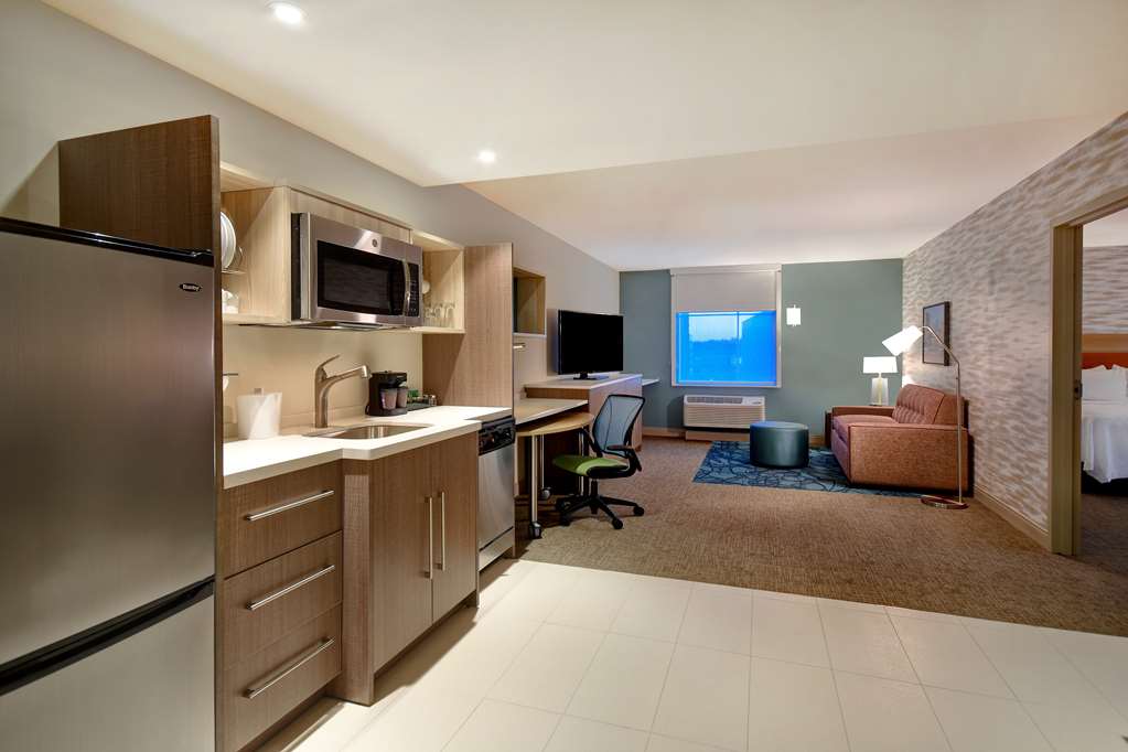 Фото Home2 Suites by Hilton Boston South Bay