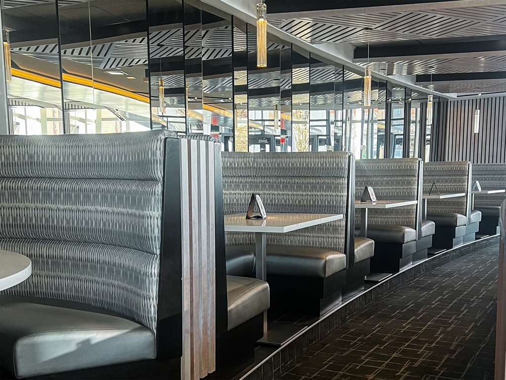 Фото Embassy Suites Buffalo