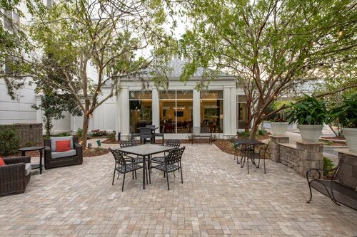 Гостиница Hilton Garden Inn Tallahassee в Таллахасси