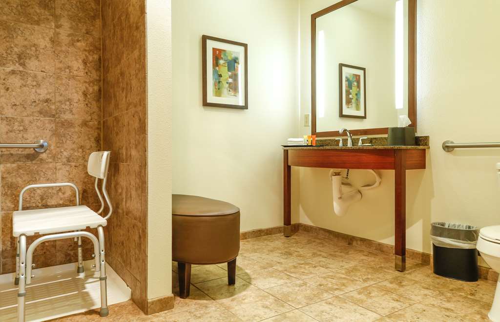 Фото Best Western Rocky Mountain Lodge