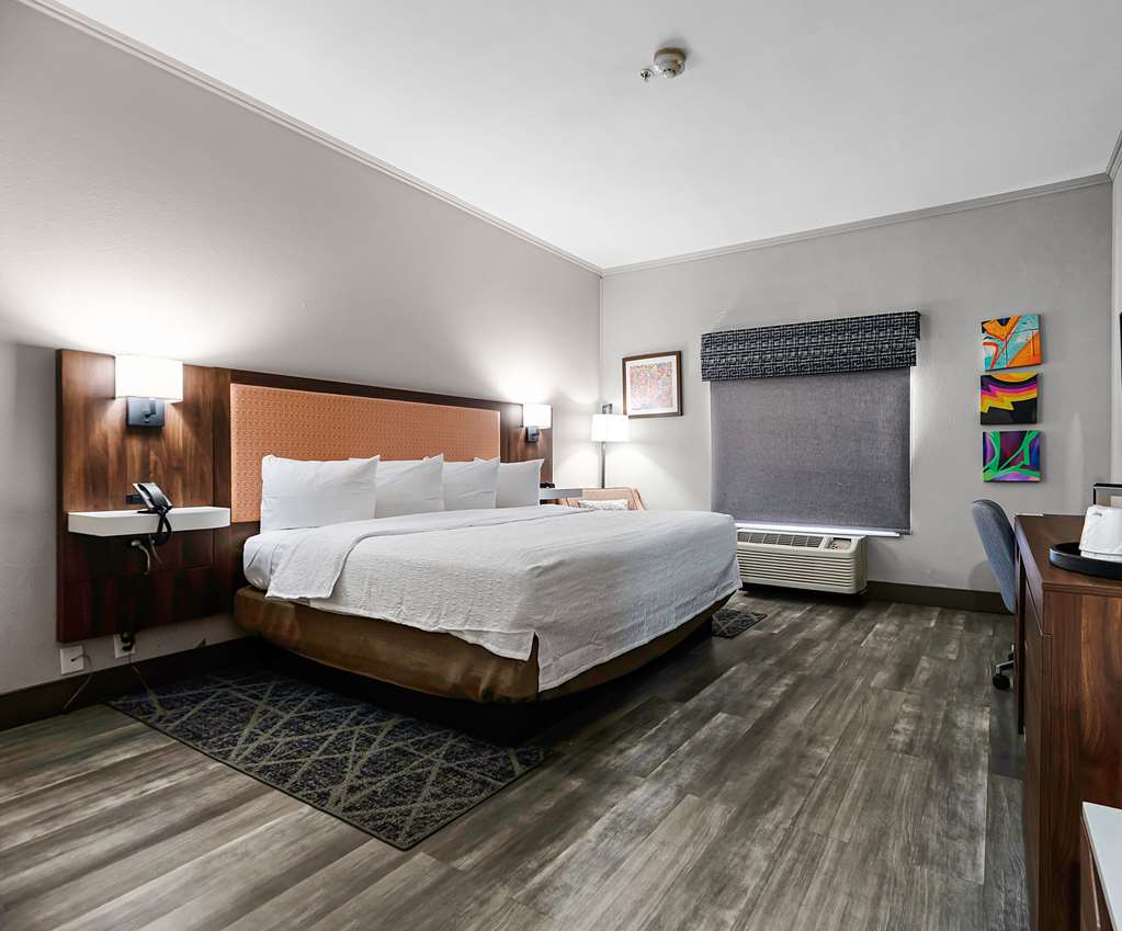 Фото Hampton Inn Seguin