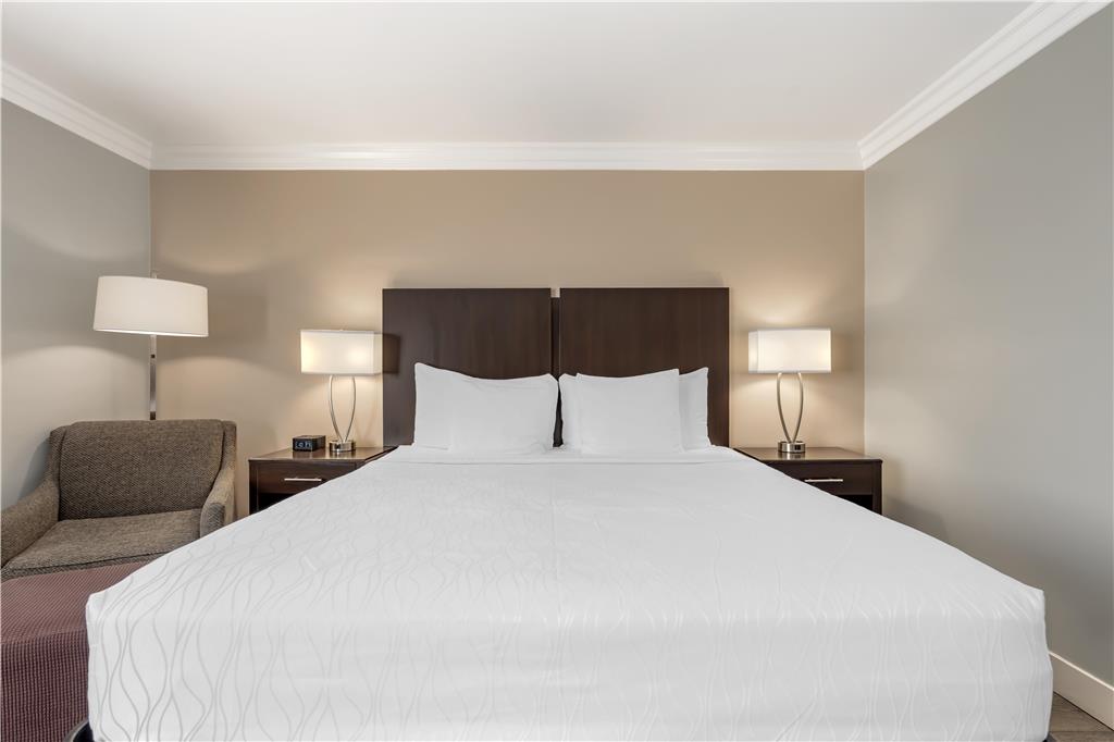 Фото Best Western Plus La Mid Town Hotel