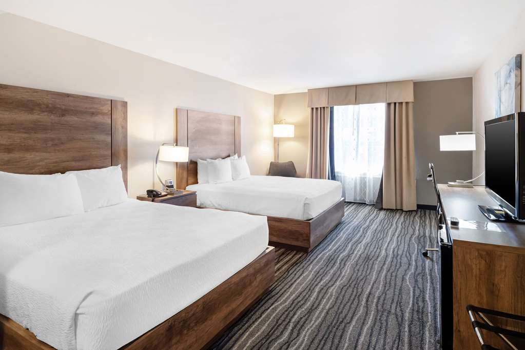 Фото Best Western Posada Royale Hotel & Suites