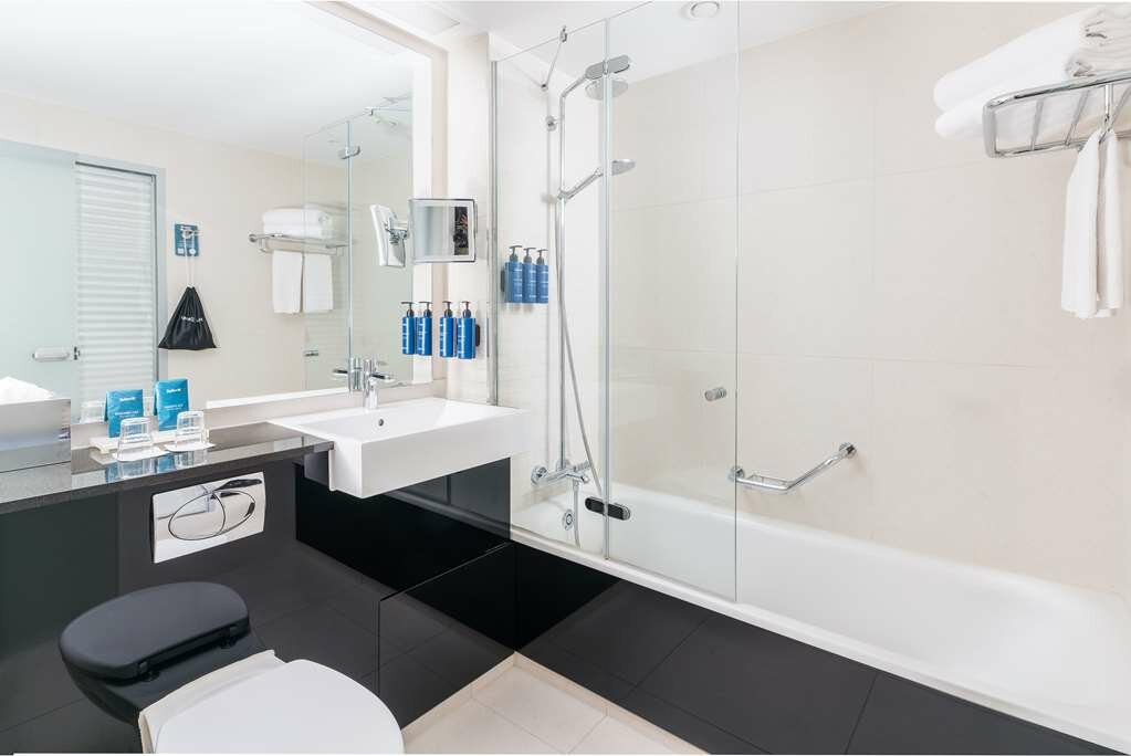 Фото Radisson Blu Hotel, Hamburg