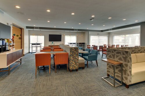 Гостиница Holiday Inn Express & Suites Ithaca, an Ihg Hotel в Итаке