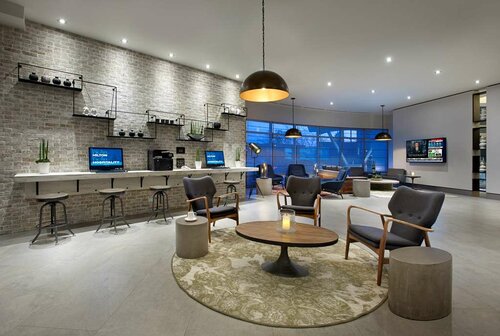 Гостиница Hilton Garden Inn Toronto Airport в Миссиссаге