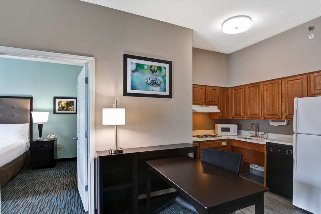 Фото Homewood Suites by Hilton Aurora Naperville