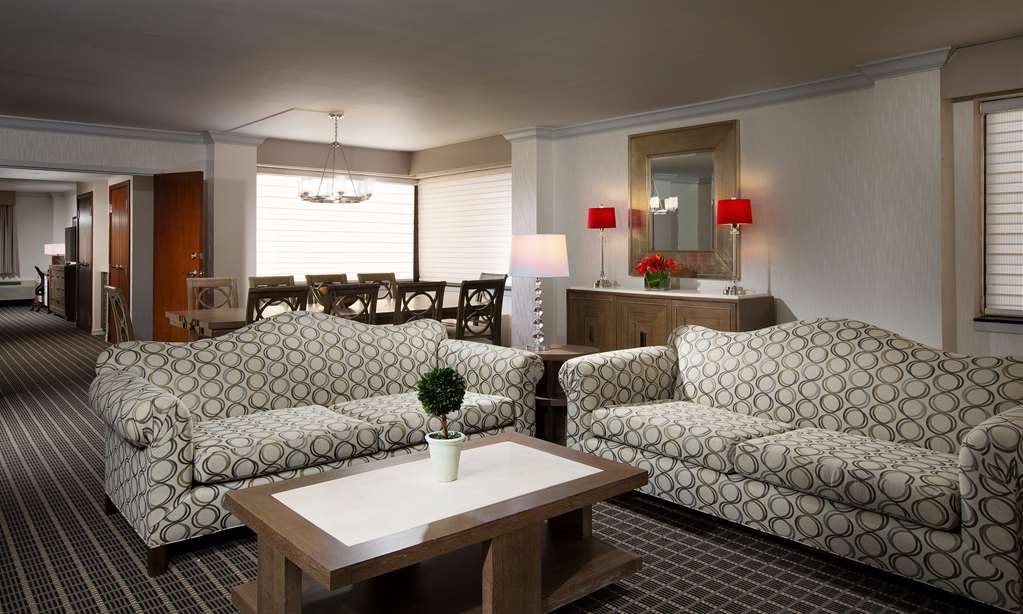 Фото Hilton Chicago/Northbrook